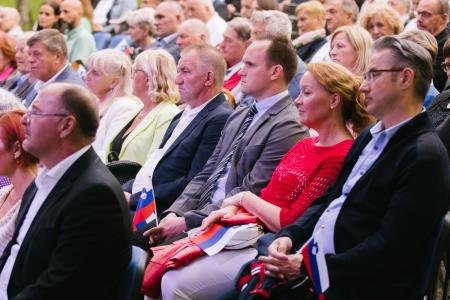 Župan Matej Slapar ob dnevu državnosti »Ko narod stoji odločno, z vero v svoje vrednote in pravice, postane nepremagljiv.«  (42)